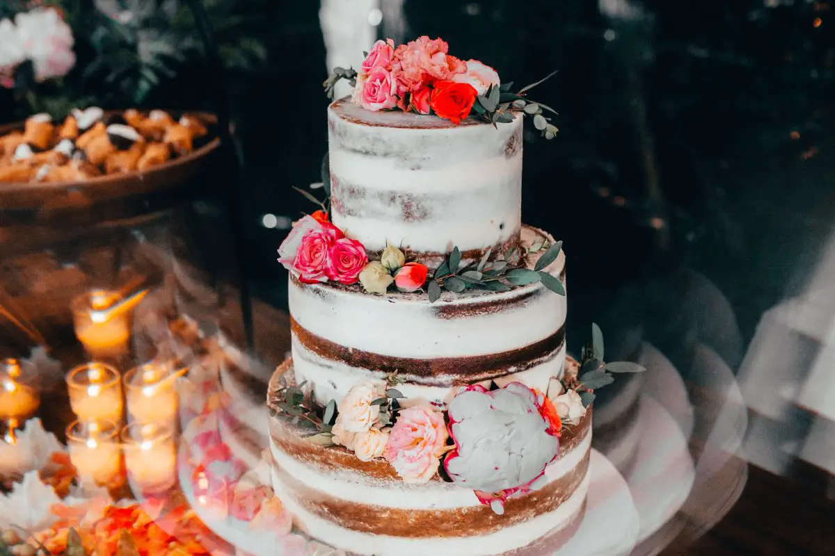 26 Fall Wedding Cakes - Wedding Cake Ideas for Fall