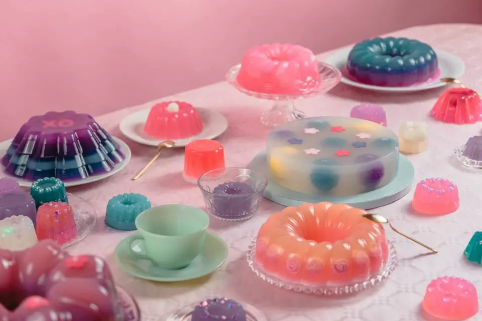 How To Make Jello Cake