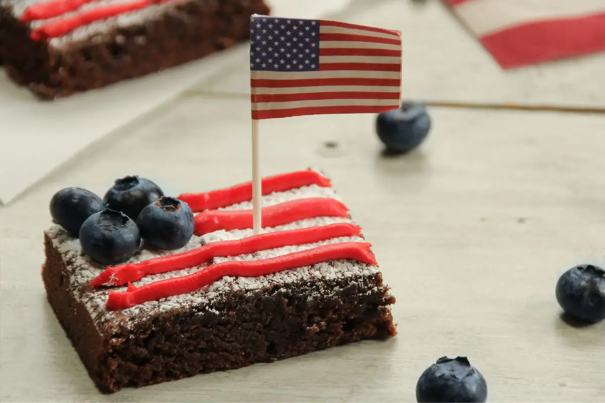 10 Tasty 4th Of July Desserts To Make This Weekend