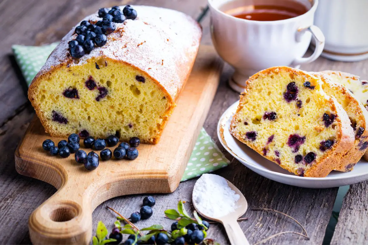 10 Amazing Blueberry Cake Recipes To Enjoy
