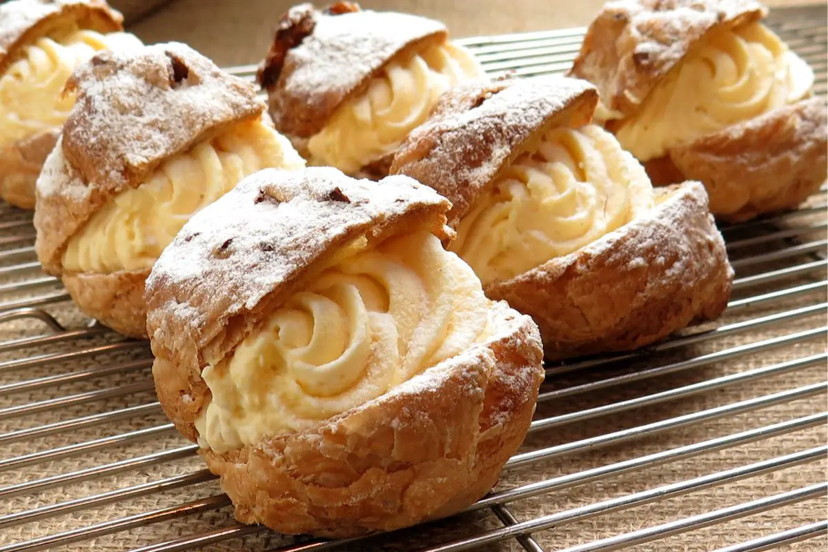 10 Of The Best Puff Pastry Desserts You Have To Make Right Now