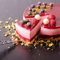 10-Scrumptious-Jello-Cake-Recipes-To-Make-This-Weekend-1