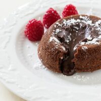 10-Scrumptious-Lava-Cake-Recipes-To-Make-This-Weekend