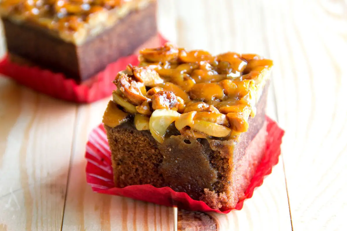 10 Tasty Toffee Cake Recipes You'll Love To Make