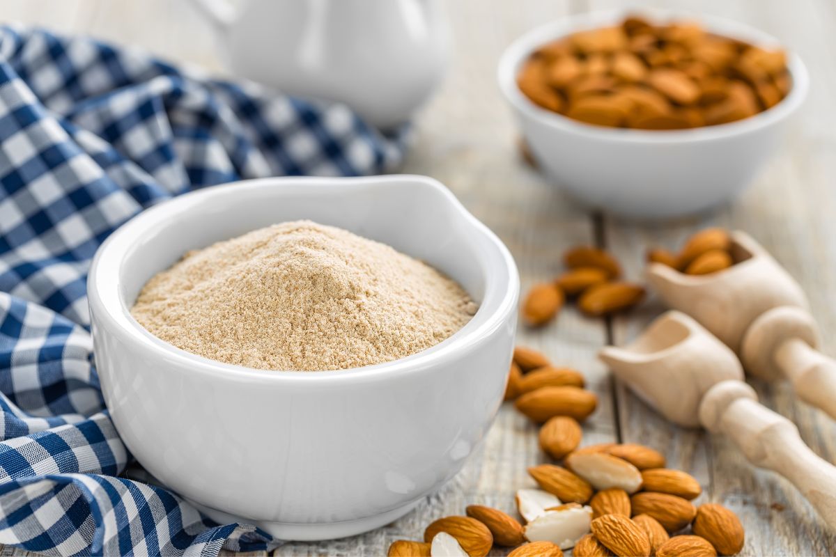 13 Amazing Almond Flour Cake Recipes To Enjoy
