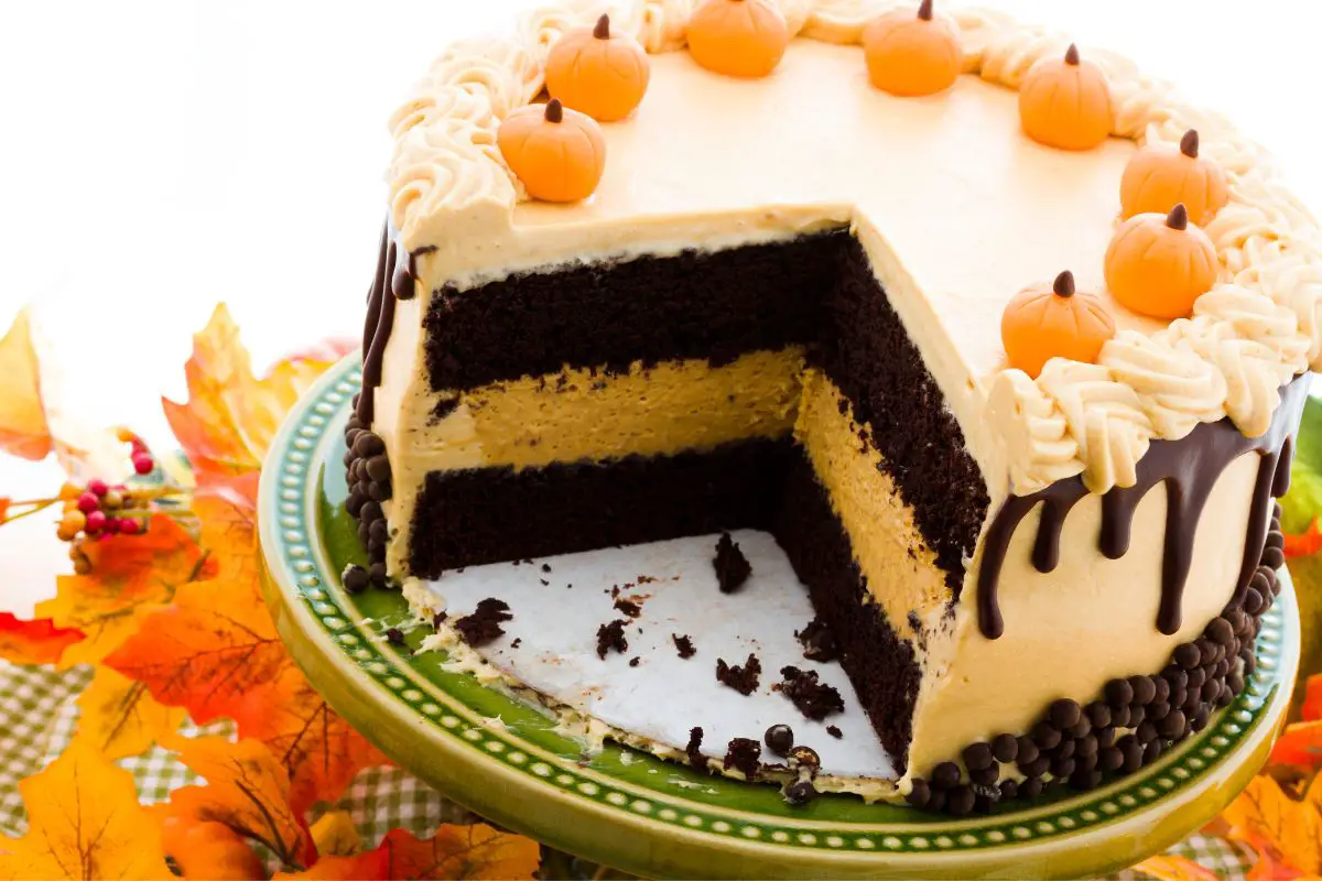 13 Tasty Pumpkin Cake Recipes To Make Today