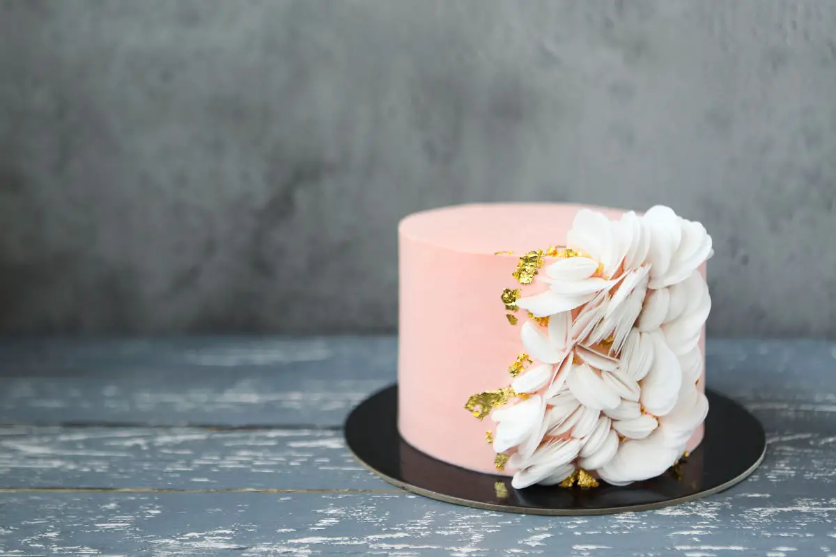 Pink Wedding Cake - Avon Bakers