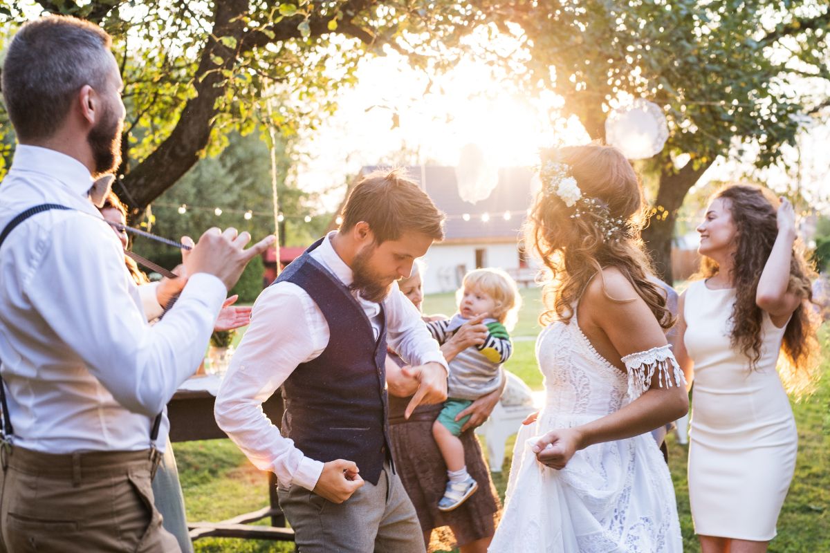 How Much Will a Backyard Wedding Cost You