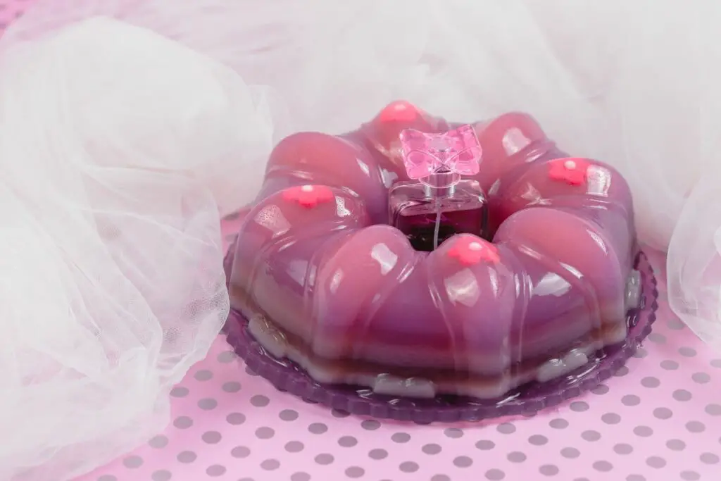 Tutorial For The Best Gelatin Art Cake Ever!