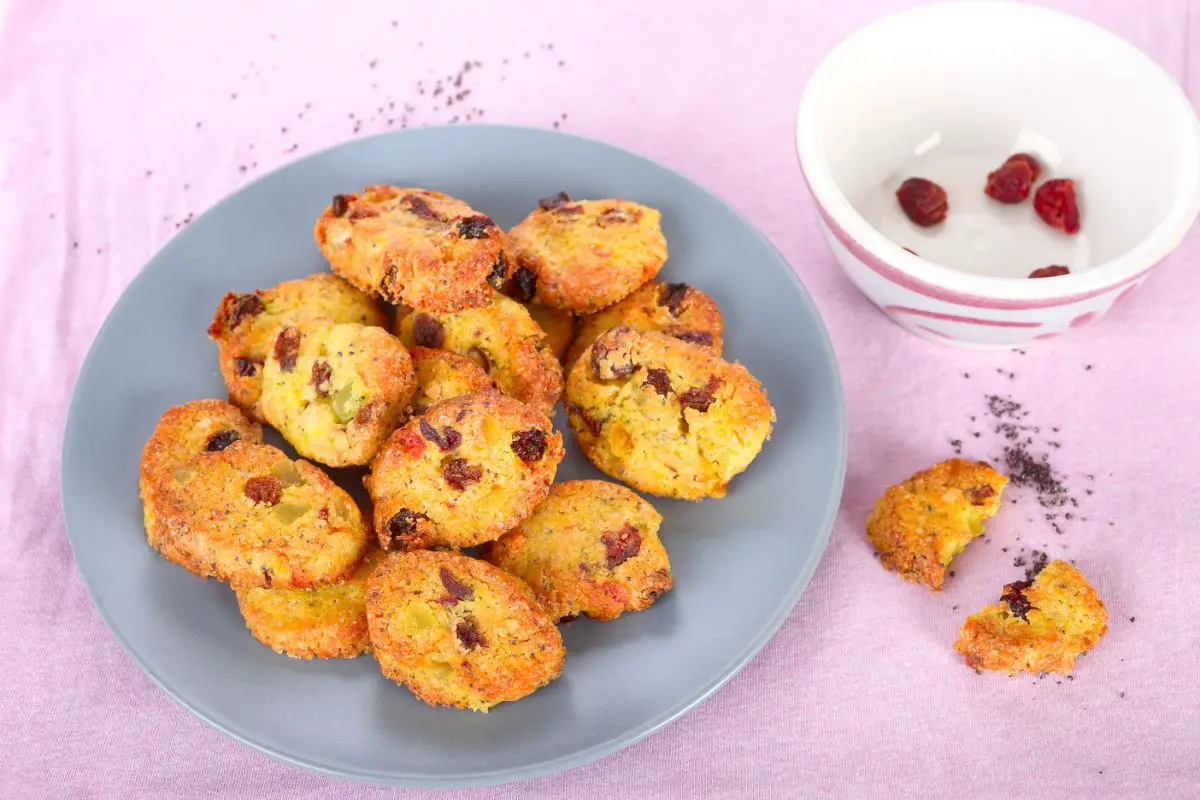 12 Scrumptious Fruit Cake Cookies Recipes For The Whole Family To Enjoy