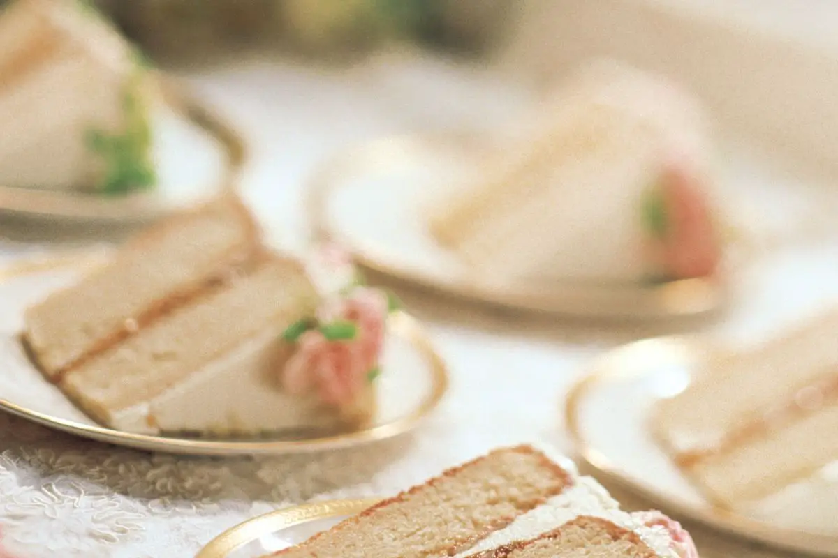 15 Best Wedding Sheet Cake Recipes To Try Today
