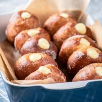 Best Cream-Filled Donuts You Will Love