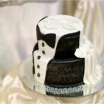 13 Fantastic Black And White Wedding Cake Ideas
