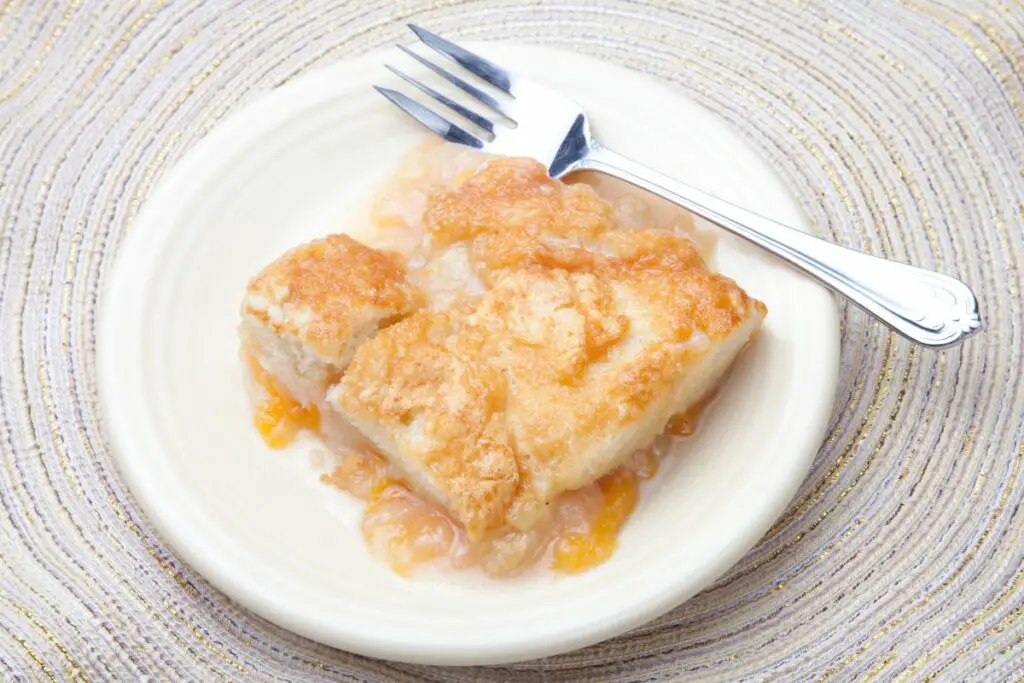 How To Make Peach Cobbler With Canned Peaches